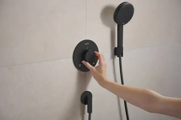 Шлангове приєднання Hansgrohe Fixfit Fine S (колір - чорний матовий)  28882670