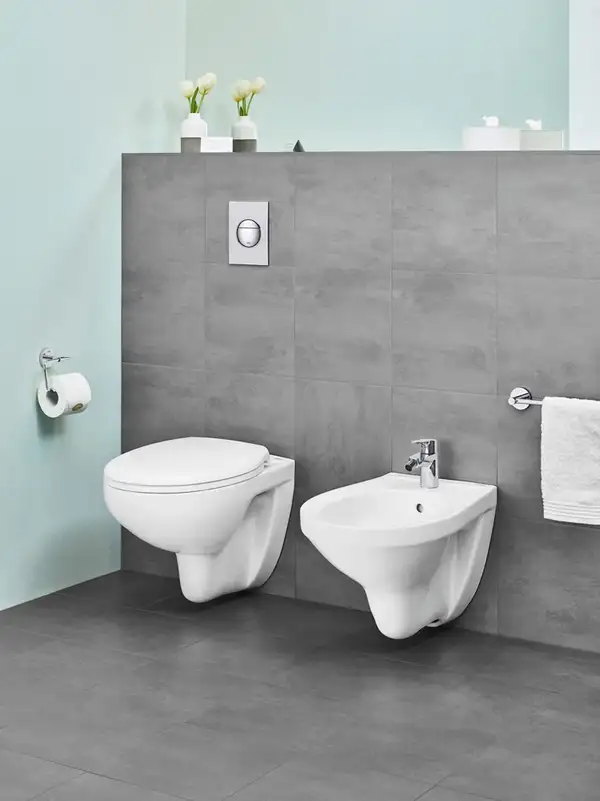Унітаз підвісний Rimless (безободковий) Grohe Bau Ceramic в комплекті з сидінням Soft Close  39427000 + 39493000