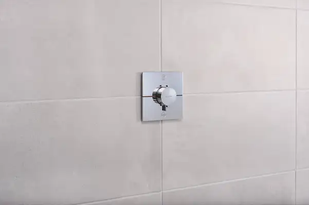 Hansgrohe ShowerSelect Comfort E Термостат на 2 потребителя, хром (15572000)