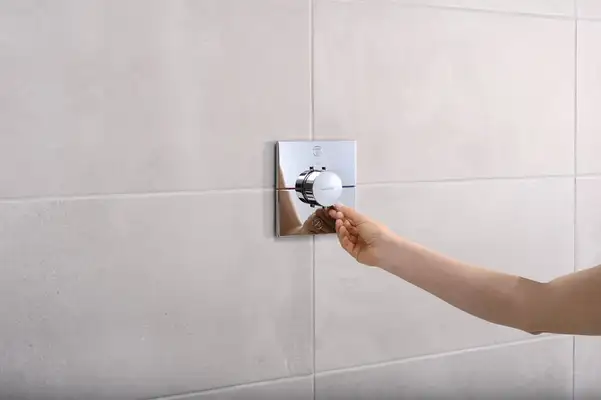 Hansgrohe ShowerSelect Comfort E Термостат на 2 потребителя, хром (15572000)