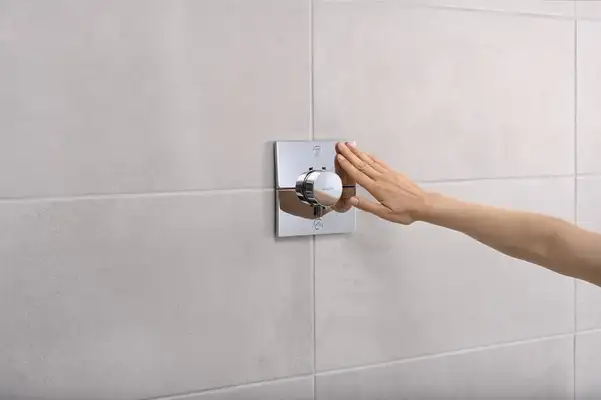 Hansgrohe ShowerSelect Comfort E Термостат на 2 потребителя, хром (15572000)