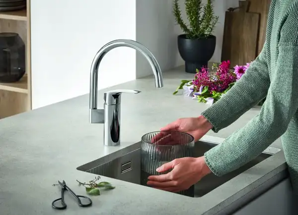 Grohe Eurosmart New Смеситель для кухни, хром (33202003)