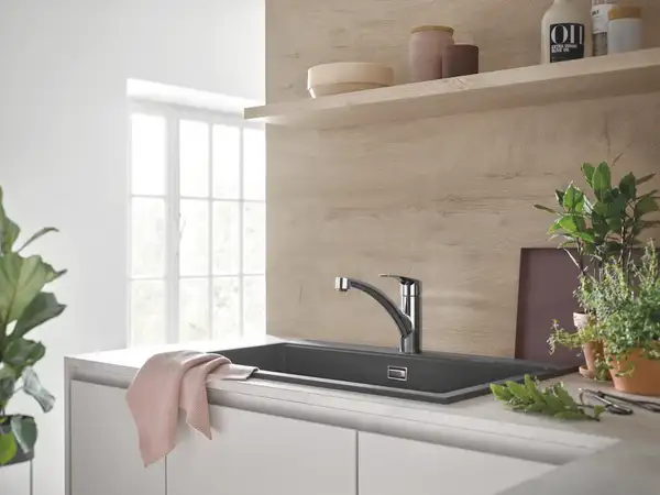 Grohe Eurosmart New Смеситель для кухни, хром (33281003)