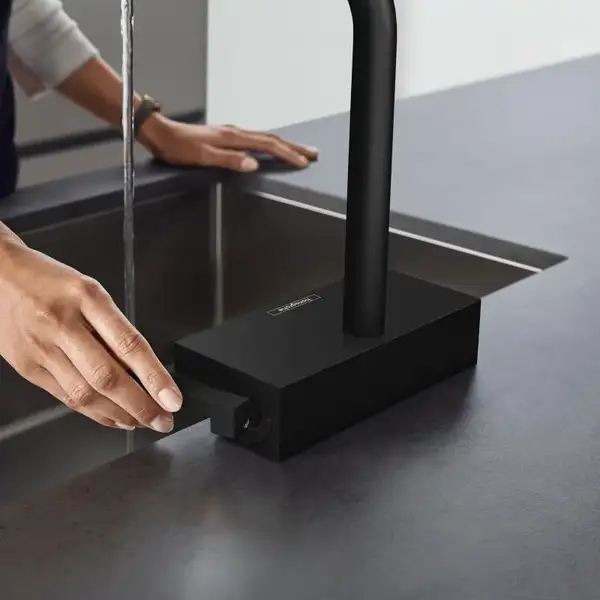 Hansgrohe Aquno Select M81 Змішувач для кухні, чорний мат (73836670)