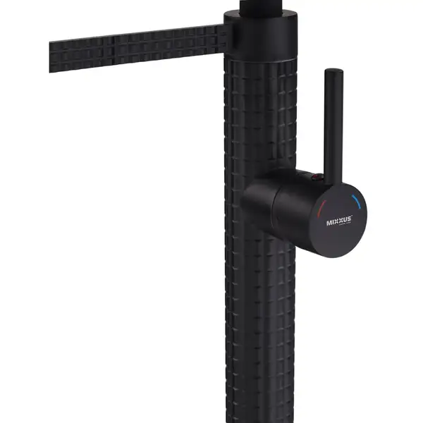 Смеситель для кухни Mixxus Premium Oliwer 017, черный (MI6966)