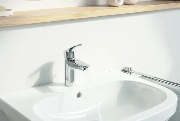 Grohe Eurosmart New Смеситель для раковины, хром (33265003)