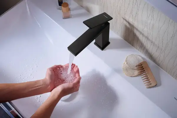 Hansgrohe Tecturis E Змішувач для раковини, чорний матовий (73010670)