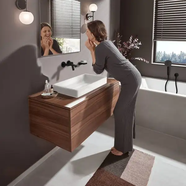 Hansgrohe Vivenis Змішувач для умивальника, чорний (75050670)
