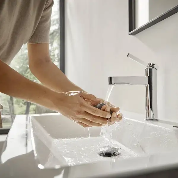 Hansgrohe Finoris 110 Змішувач для умивальника, чорний матовий (76020670)