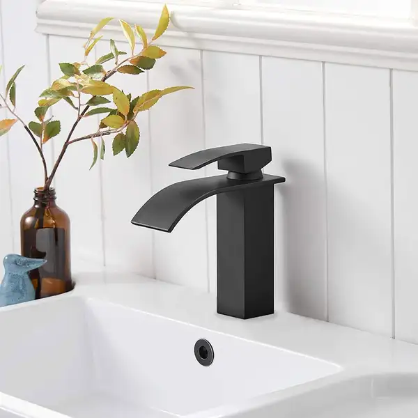 Змішувач для раковини (умивальника) REA FALCON BLACK 18 чорний низький (REA-B0253)