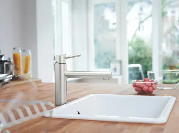 Grohe Concetto кухонный смеситель, сталь (30273dc1)
