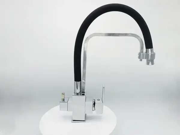 MILLZ Кухонний змішувач, чорний (B.2405.0001**)