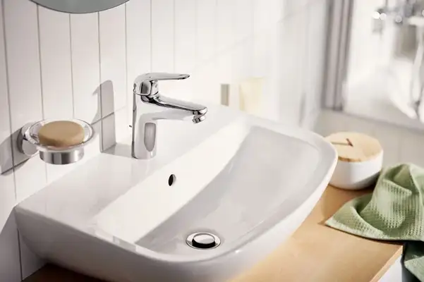 Grohe Swift смеситель для раковины, хром (24316001)