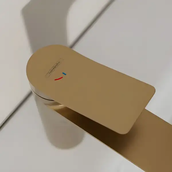 Hansgrohe Vivenis смеситель для раковины, бронза (75044140)