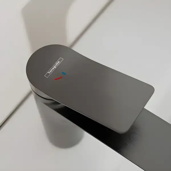 Hansgrohe Vivenis смеситель, графит (75045340)