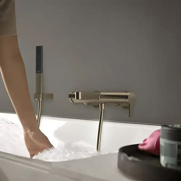 Hansgrohe Finoris змішувач для ванни, бронза (76420140)