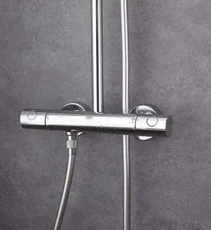 GROHE  Душова система з термостатом для настінного монтажу New Tempesta Cosmopolitan 160 (27922000) фото 5 Aquada.com.ua
