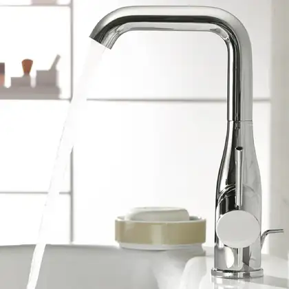 GROHE Смеситель для раковины, однорычажный, высокий Essence New (32628001) фото 4 Aquada.com.ua