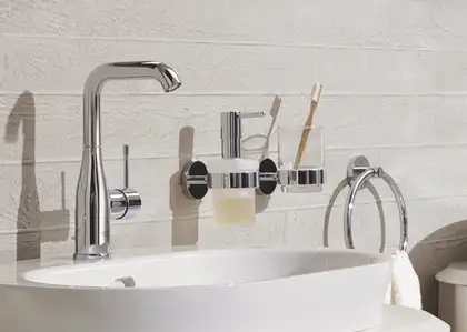 GROHE Набор аксессуаров Essentials  (40344001) фото 4 Aquada.com.ua