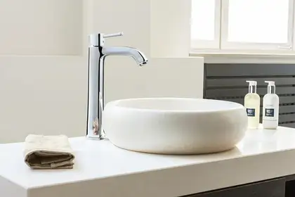 Смеситель для раковины Grohe Grandera (цвет - хром) (23313000) фото 4 Aquada.com.ua