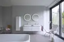 Зеркало с LED подсветкой версия «icon» Duravit Happy D.2 Plus Ø 70 см (HP7485G0000) фото 2 Aquada.com.ua