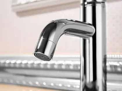 Смеситель для раковины (умывальника) REA LUNGO CHROME хром низкий (REA-B4101)