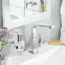 Дозатор рідкого мила Grohe Essentials Cube New (40756001)