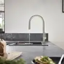 Кухонний змішувач Hansgrohe Talis 210 1jet з витяжним виливом, хром (72802000)