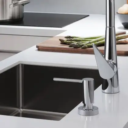 Дозатор кухонний Hansgrohe A51 виразний 500 ml, хром (40448000) Дозатор кухонний Hansgrohe A51 виразний 500 ml, хром (40448000)