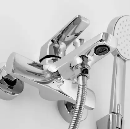 Змішувач для ванни REA RUSEL CHROME настінний хром (REA-B2032)