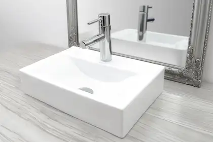 Rea Tess Змішувач для раковини, хром (REA-B8801)