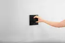 Термостат на 2 потребителя со встроенной защитной комбинацией EN 1717 Hansgrohe ShowerSelect Comfort E (цвет - чёрный матовый) 15578670