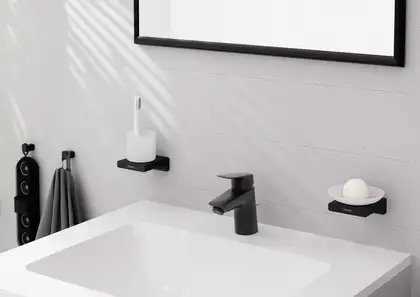 Смеситель для раковины 70 Hansgrohe Logis (цвет - чёрный матовы), с металлическим сливным гарнитуром 71170670