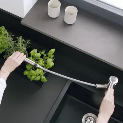 Hansgrohe Zesis M33 Змішувач кухонний, сталь (74803800)