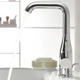 Grohe Essence New Змішувач для раковини, хром (32628001)