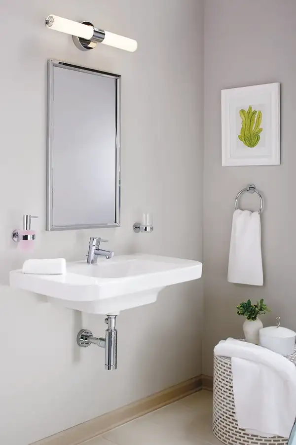 Дозатор рідкого мила Grohe Essentials New (40448001) Дозатор рідкого мила Grohe Essentials New (40448001)