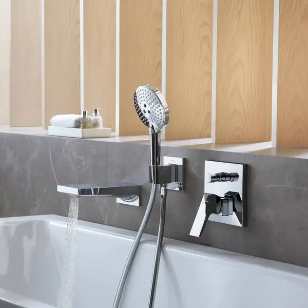 Hansgrohe Raindance S 120 3jet Душевой набор, хром (26721000) Hansgrohe Raindance S 120 3jet Душевой набор, хром (26721000)