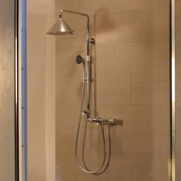 Душова колона з термостатом і верхнім душем AXOR Front Showerpipe (26020000)