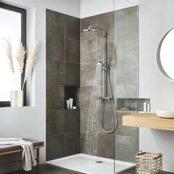 Душова система з термостатом для душа Grohe New Tempesta Cosmop. System (26670000) Душова система з термостатом для душа Grohe New Tempesta Cosmop. System (26670000)