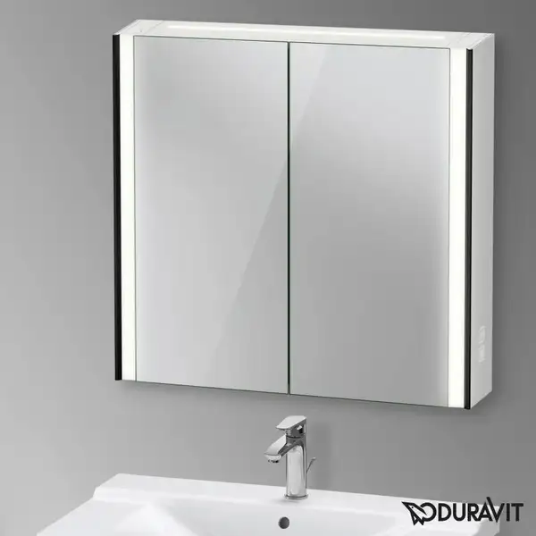 Зеркальный шкафчик с LED подсветкой Duravit XViu 82 х 15,6 х h80 см, версия «icon» (XV71420B2B2) фото 2 Aquada.com.ua Зеркальный шкафчик с LED подсветкой Duravit XViu 82 х 15,6 х h80 см, версия «icon» (XV71420B2B2) фото 2 Aquada.com.ua