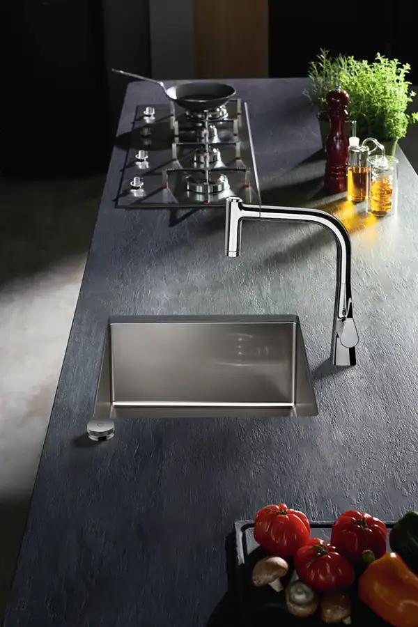 Встраиваемая кухонная мойка Hansgrohe S71 S711-F450 (цвет - нержавеющая сталь) 450 (43301800) фото 2 Aquada.com.ua Встраиваемая кухонная мойка Hansgrohe S71 S711-F450 (цвет - нержавеющая сталь) 450 (43301800) фото 2 Aquada.com.ua