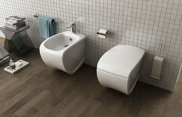 ARTCERAM Унитаз напольный ArtCeram Hi-Line белый глянец c сиденьем Soft Close (HIV002 01; 00 + HIA001 01; 71) фото 2 Aquada.com.ua