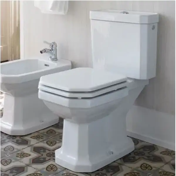 Унитаз-компакт Duravit 1930 с бачком и крышкой (0227090000 + 0872200005 + 0064810000) фото 2 Aquada.com.ua
