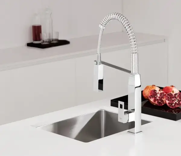 Grohe Eurocube Змішувач для кухні, хром (31395000)