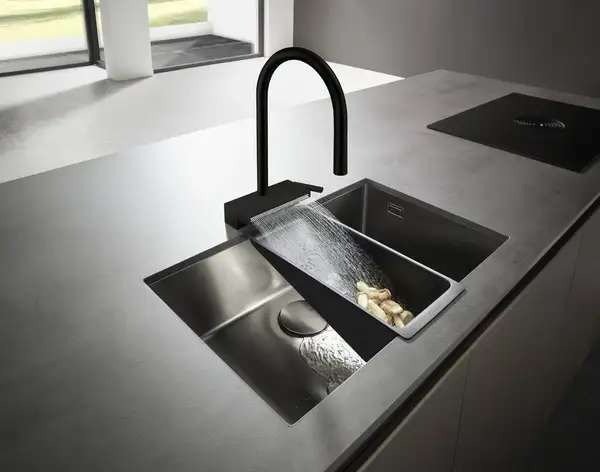 Смеситель для кухни Hansgrohe Aquno Select 170 3jet, sBox (цвет - чёрный матовый), с вытяжным душем (73831670) фото 2 Aquada.com.ua