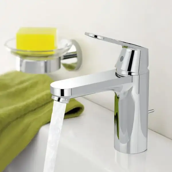 Змішувач для умивальника Grohe Eurosmart Cosmopolitan M-Size (23327000) Змішувач для умивальника Grohe Eurosmart Cosmopolitan M-Size (23327000)