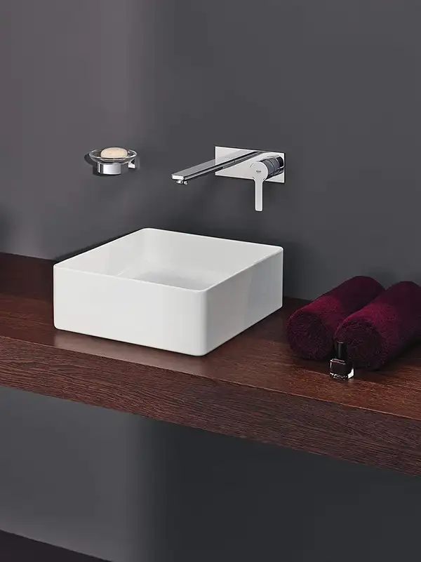 GROHE Змішувач для раковини на 2 отвори Lineare L-Size (23444001) фото 5 Aquada.com.ua GROHE Змішувач для раковини на 2 отвори Lineare L-Size (23444001) фото 5 Aquada.com.ua