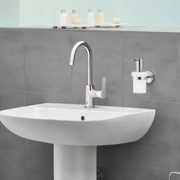 Змішувач для умивальника Grohe BauEdge L-Size, хром (23760000) Змішувач для умивальника Grohe BauEdge L-Size, хром (23760000)