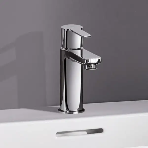 Змішувач для умивальника Grohe Lineare New XS-Size (32109001)