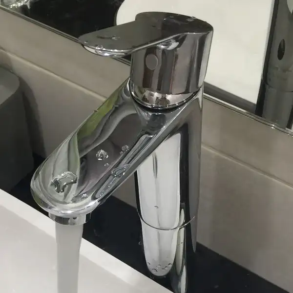 Змішувач для умивальника Grohe BauEdge XL-Size (32860000) Змішувач для умивальника Grohe BauEdge XL-Size (32860000)